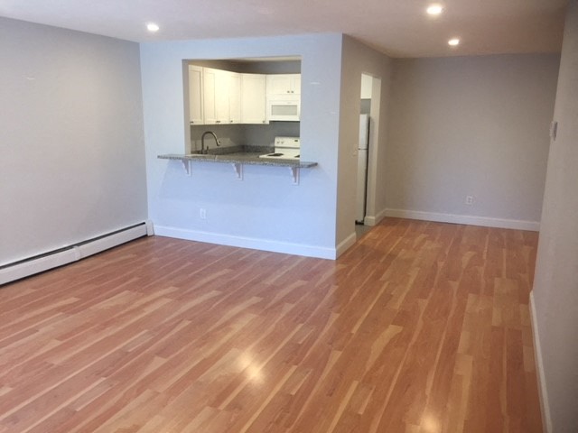 25 Morton Living Room